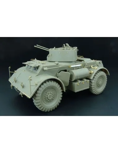 T17E2 AA Staghound, 1/35 - Hauler HLU35052