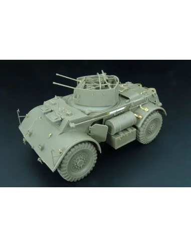 [NO_DESC] T17E2 AA Staghound, 1/35 - Hauler HLU35052