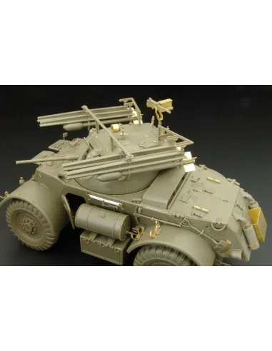 T17E1 Staghound Mk I w 60LB Rocket Launch, 1/35 - Hauler HLU35056