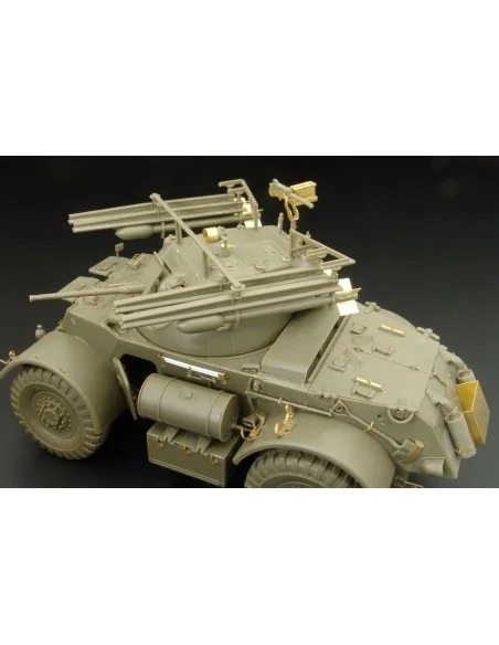 T17E1 Staghound Mk I w 60LB Rocket Launch, 1/35 - Hauler HLU35056