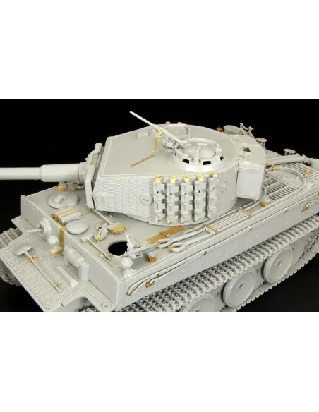 Tiger I ausf E - basic (6471 Italeri), 1/35 - Hauler HLU35063