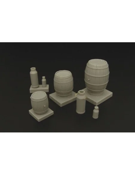 [NO_DESC] Wooden barrels and milk cans, 1/35 - Hauler HLU35080