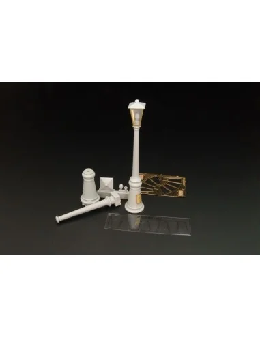 Street lamps (two pcs ), 1/35 - Hauler HLU35087