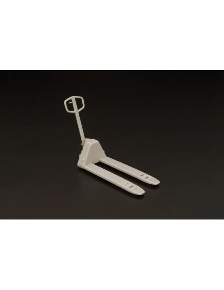 Hand pallet truck, 1/35 - Hauler HLU35092