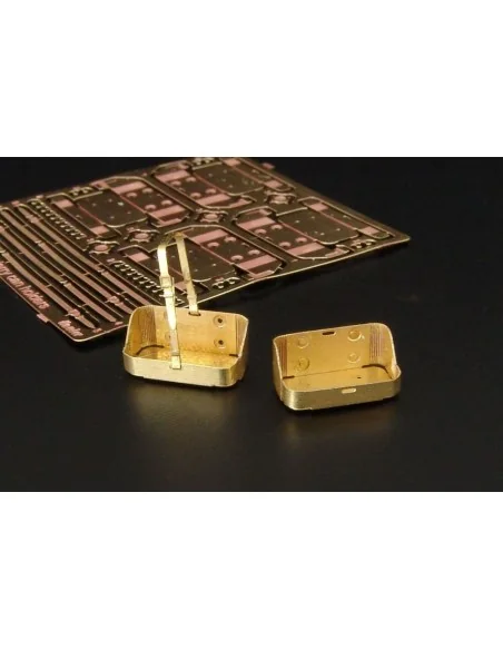 [NO_DESC] US jerry can holders, 1/35 - Hauler HLU35093