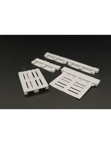 Euro pallet (2pcs), 1/35 - Hauler HLU35095