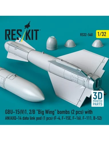 GBU-15(V)1, 2/B Big Wing bombs (2 pcs) with AN/AXQ-14 data link pod...