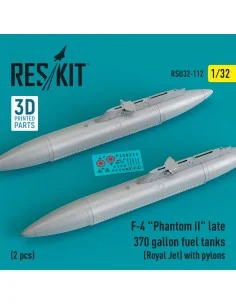 F-4 Phantom II late 370 gallon fuel tanks (Royal Jet) with pylons (...