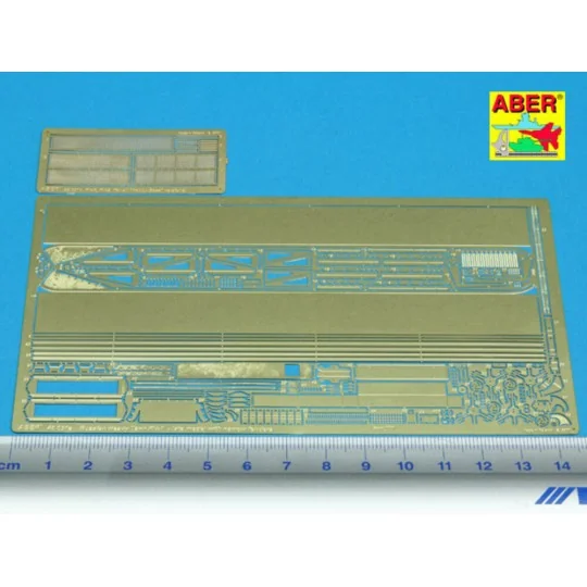 Soviet Heavy Tank KV-1, 1/48 - Aber Models 48031