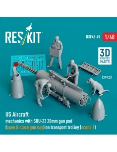 US Aircraft mechanics with SUU-23 20mm gun pod (open & close gun ba...