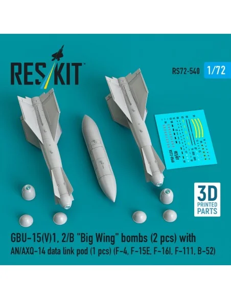 GBU-15(V)1, 2/B Big Wing bombs (2 pcs) with AN/AXQ-14 data link pod...