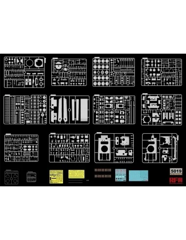 Panther Ausf.G with full interior & cut away parts, 1/35 - Rye Fiel...
