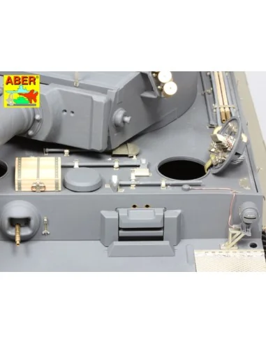 Pz.Kpfw.VIAusf.E(Sd.Kfz.181)Tiger I-s.PzAbt.501 in Tunisia, 1/16 - ...