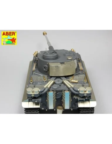Pz.Kpfw.VIAusf.E(Sd.Kfz.181)Tiger I-s.PzAbt.501 in Tunisia, 1/16 - ...