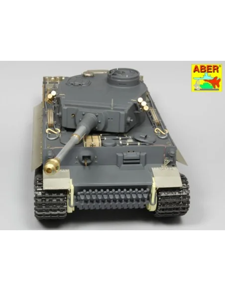 Pz.Kpfw.VIAusf.E(Sd.Kfz.181)Tiger I-s.PzAbt.501 in Tunisia, 1/16 - ...