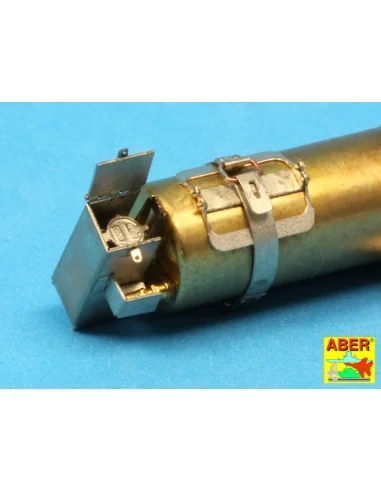 [NO_DESC] German Fire extinguisher, 1/16 - Aber Models 16027