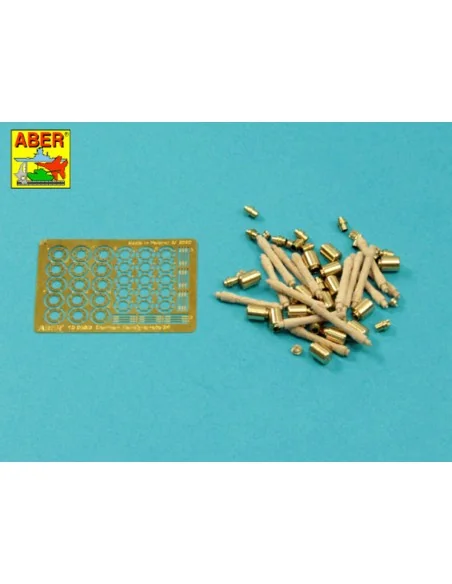 German Stielhandgranate 24 –set of 15 pcs. Metal and wood parts, 1/...