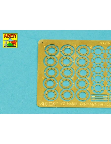 German Stielhandgranate 24 –set of 15 pcs. Metal and wood parts, 1/...