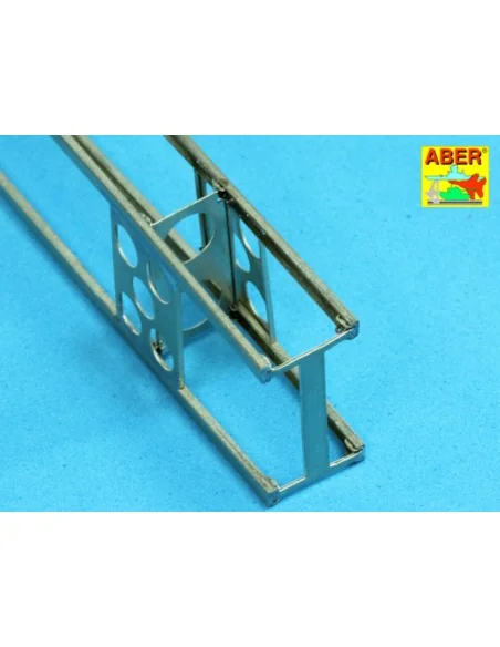 Ammo stowage rack type A for long rounds, 1/16 - Aber Models 16 075A