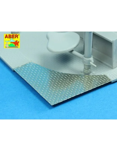 WWII German pattern treadplate, 1/16 - Aber Models 16099