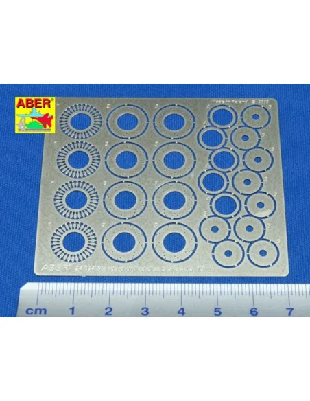 [NO_DESC] Standard drilled discs 12mm, 1/24 - Aber Models 24024