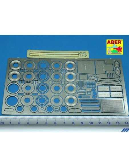 [NO_DESC] Nissan 370Z, 1/24 - Aber Models 24027