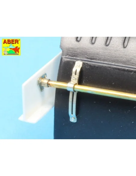 Track fender holders, 1/24 - Aber Models 24037
