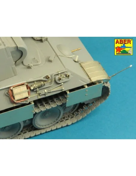 Pz.Kpfw. V Ausf.D & A ( i.Kfz.171) Panther (Takom), 1/35 - Aber Mod...