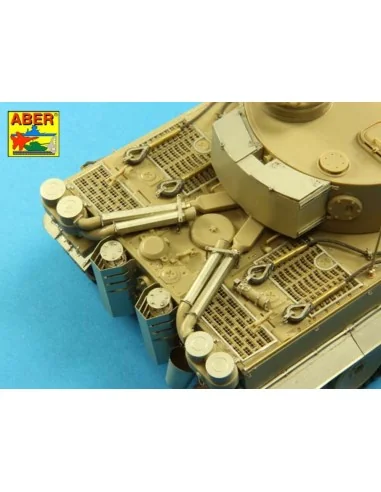 Pz.Kpfw. VI Ausf.E ( i.Kfz.181) Tiger I - s.PzAbt. 501 in Tunisia, ...