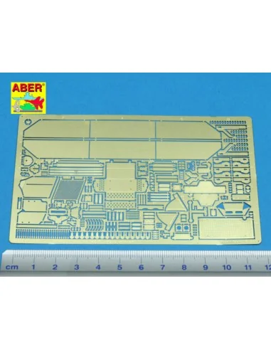 [NO_DESC] Sd.Kfz. 138/2 ''Hetzer''-early, middle version, 1/35 - Ab...