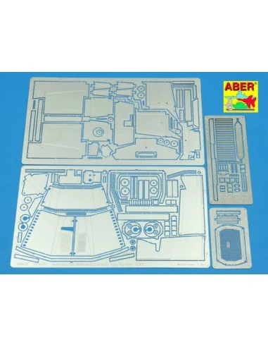 German 3 ton Half track Sd.Kfz. 11 late - vol. 2 - Fenders @ Engine...