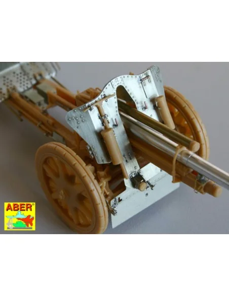 German 105 mm howitzer LeFH 18, 1/35 - Aber Models 35154