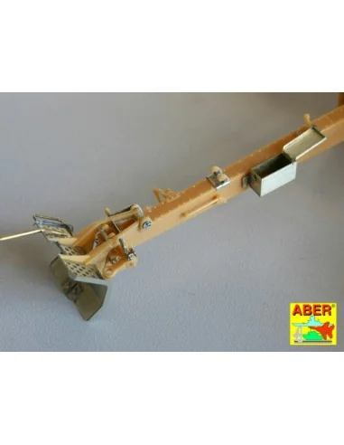 German 105 mm howitzer LeFH 18, 1/35 - Aber Models 35154