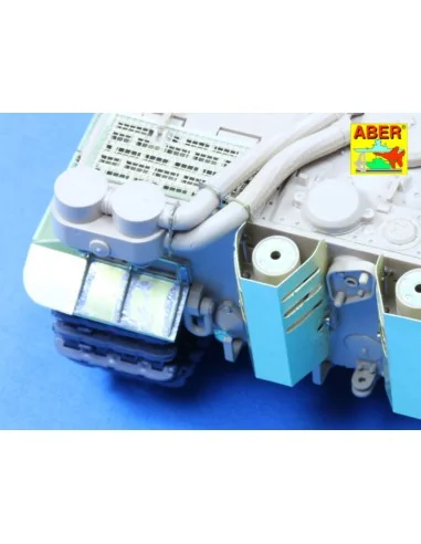 Fenders and exhaust covers for Tiger I (for early model in Africa),...