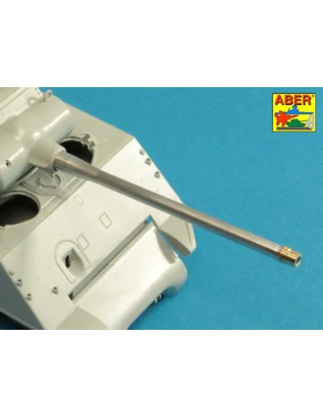 U.S 90 mm M3 barrel with thread protector for tank destroyer M36B1,...