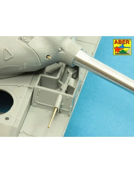 Armament for Soviet T-54-1 Medium Tank 1x100mm D-10T, 3x7, 62 mm SG...