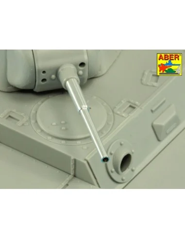 Main Armament for Soviet Heavy Tank SMK 1x76, 2mm L-11, 1x45mm M193...