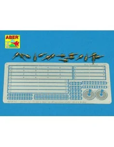 Power line wall mount with street light, 1/35 - Aber Models 35D-24