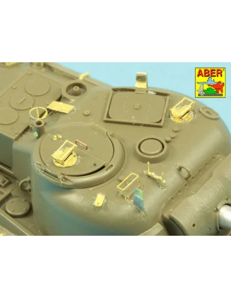 British Sherman IC “Firefly”, 1/48 - Aber Models 48038