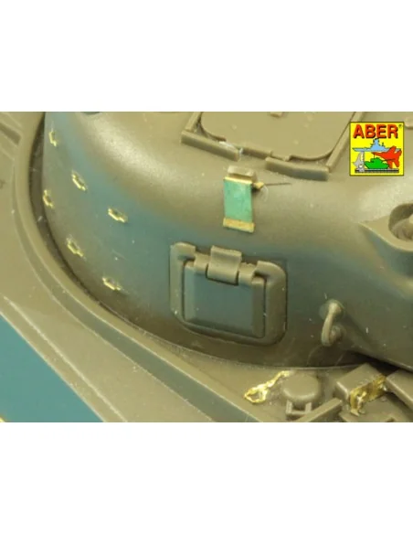 British Sherman IC “Firefly”, 1/48 - Aber Models 48038