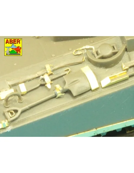British Sherman IC “Firefly”, 1/48 - Aber Models 48038