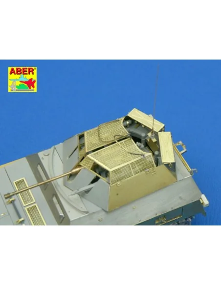 German 1, 4 m aerials - Aber Models R-27