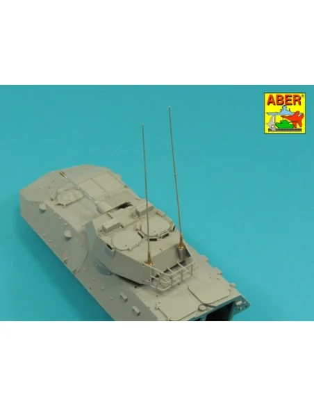 [NO_DESC] Set of 2 NATO antennas with mount bases - Aber Models R-44