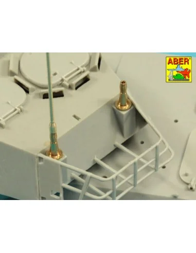 Set of 2 NATO antennas with mount bases - Aber Models R-44