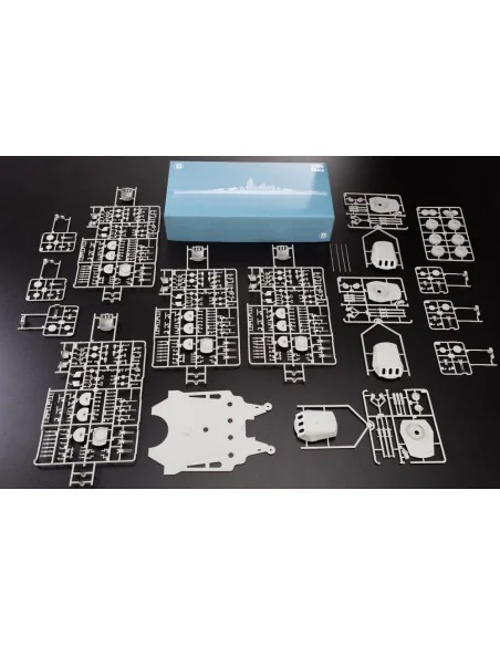 [NO_DESC] YAMATO Battleship PREMIUM, 1/200 - Glow2B Modellbau 50580...