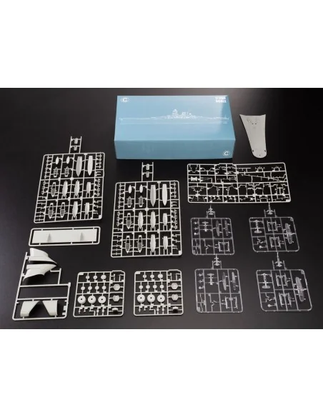 YAMATO Battleship PREMIUM, 1/200 - Glow2B Modellbau 5058052000