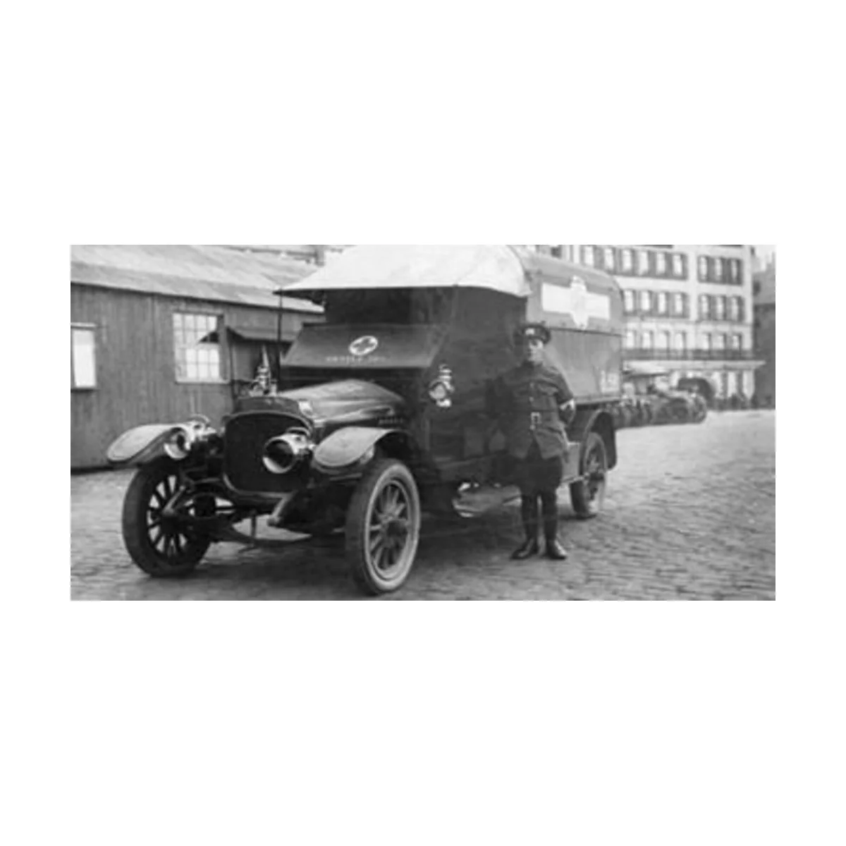 Vauxhall D-type Red cross - Roden 717