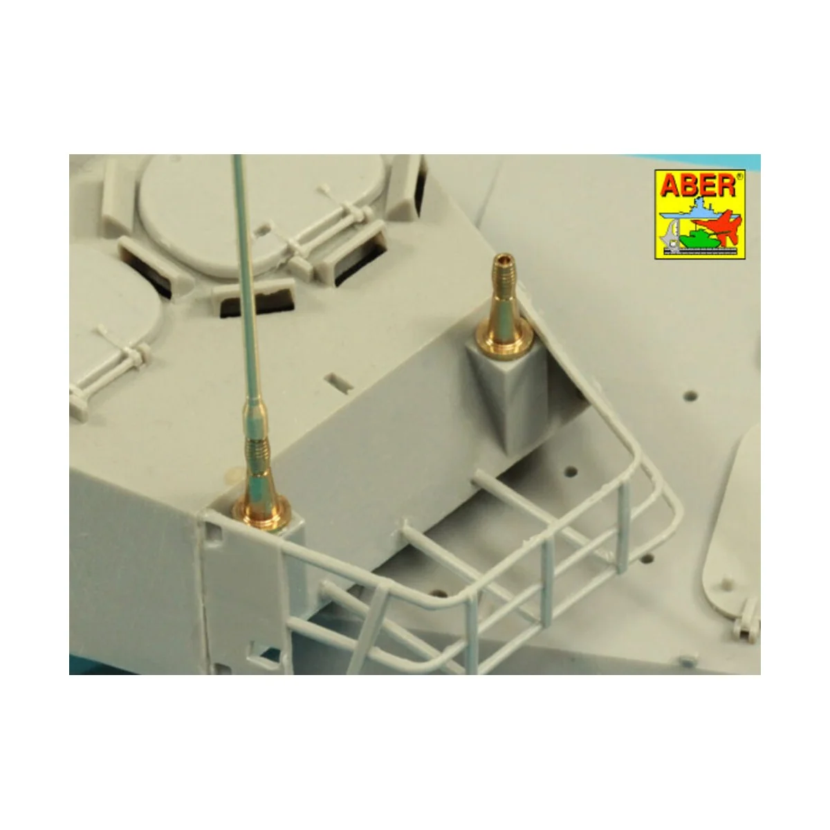 Set of 2 NATO antennas with mount bases - Aber Models R-44
