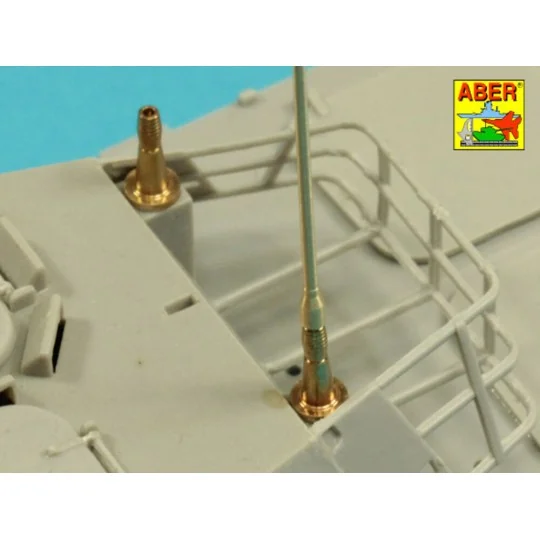 Set of 2 NATO antennas with mount bases - Aber Models R-44