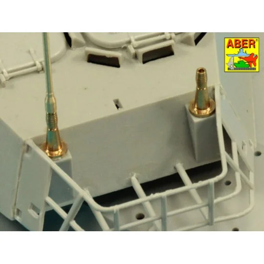Set of 2 NATO antennas with mount bases - Aber Models R-44